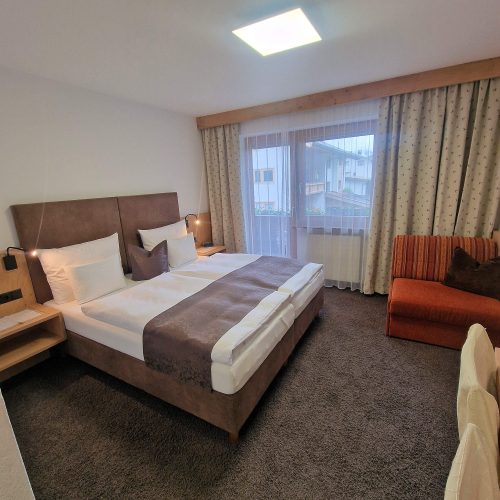 gaestehaus-burgi-zillertal-tirol-bett-4